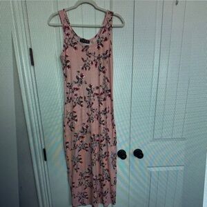 Elegant Floral Maxi Dress in Pink